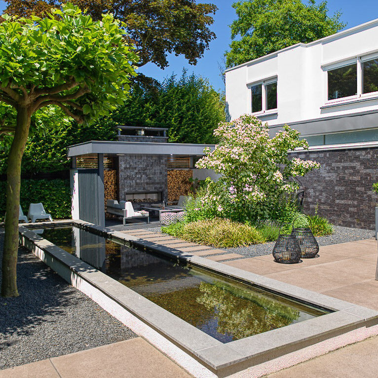 vAlphen_A_0002 Strakke tuin